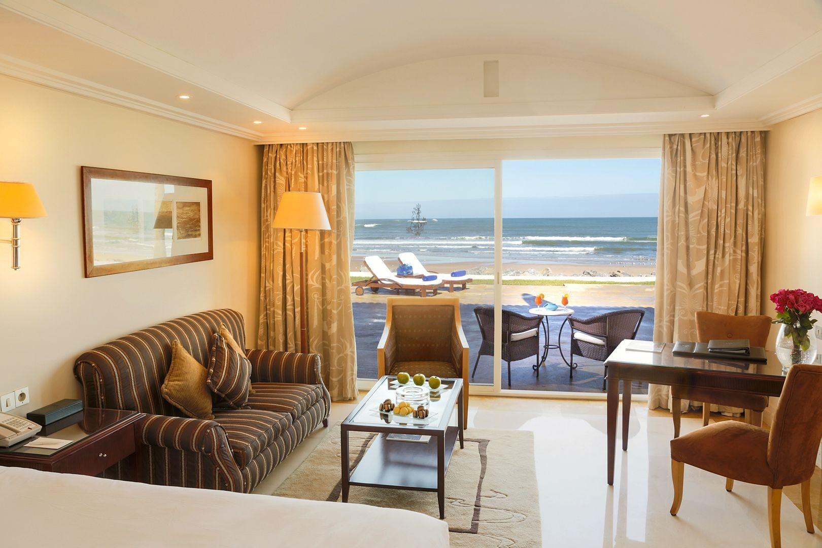 L' Amphitrite Palace Beach Resort & Spa Скира Экстерьер фото