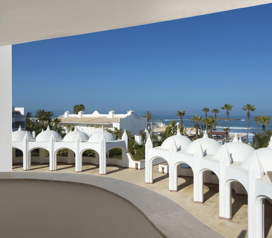 L' Amphitrite Palace Beach Resort & Spa Скира Экстерьер фото